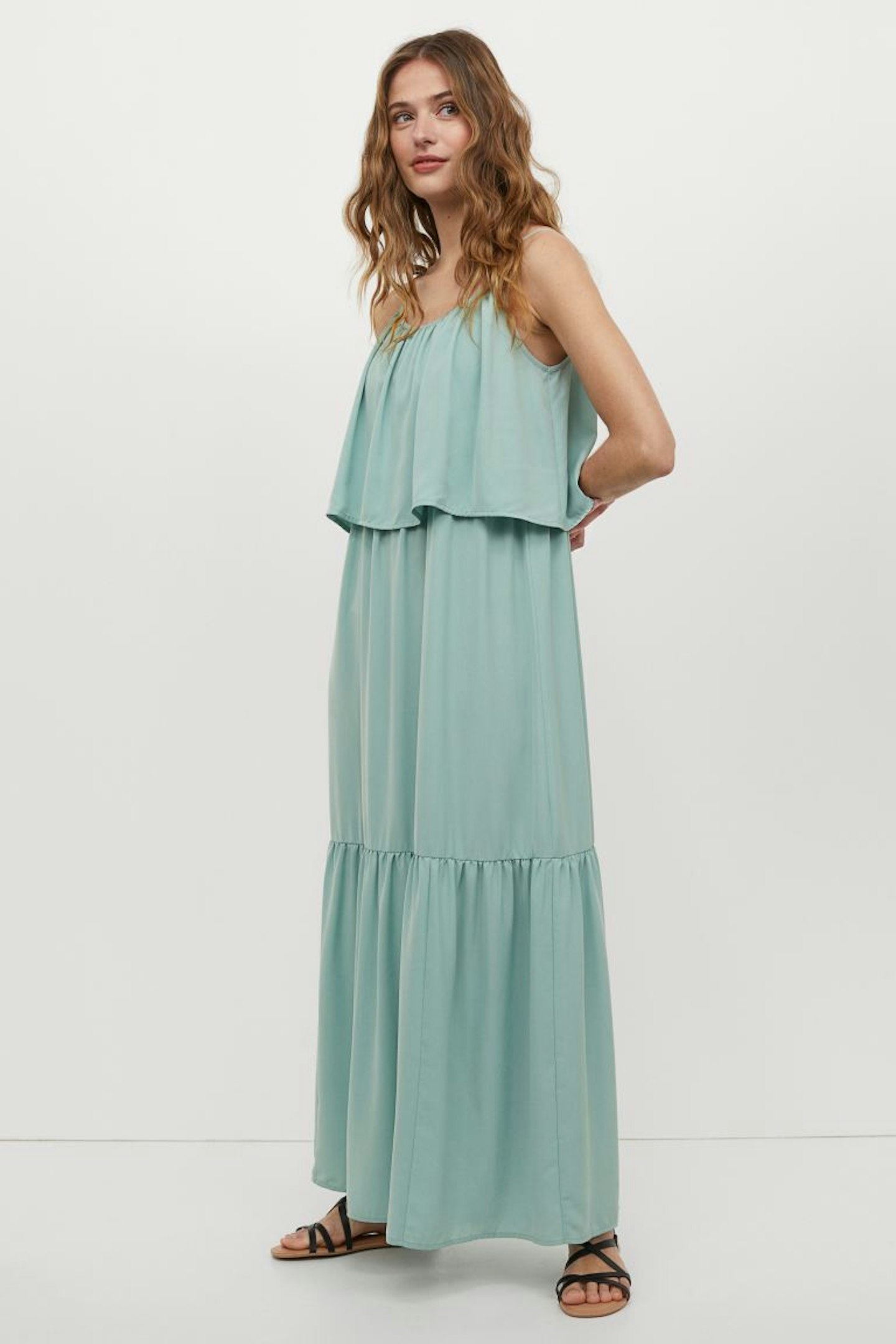 Best Breastfeeding Clothes 2021